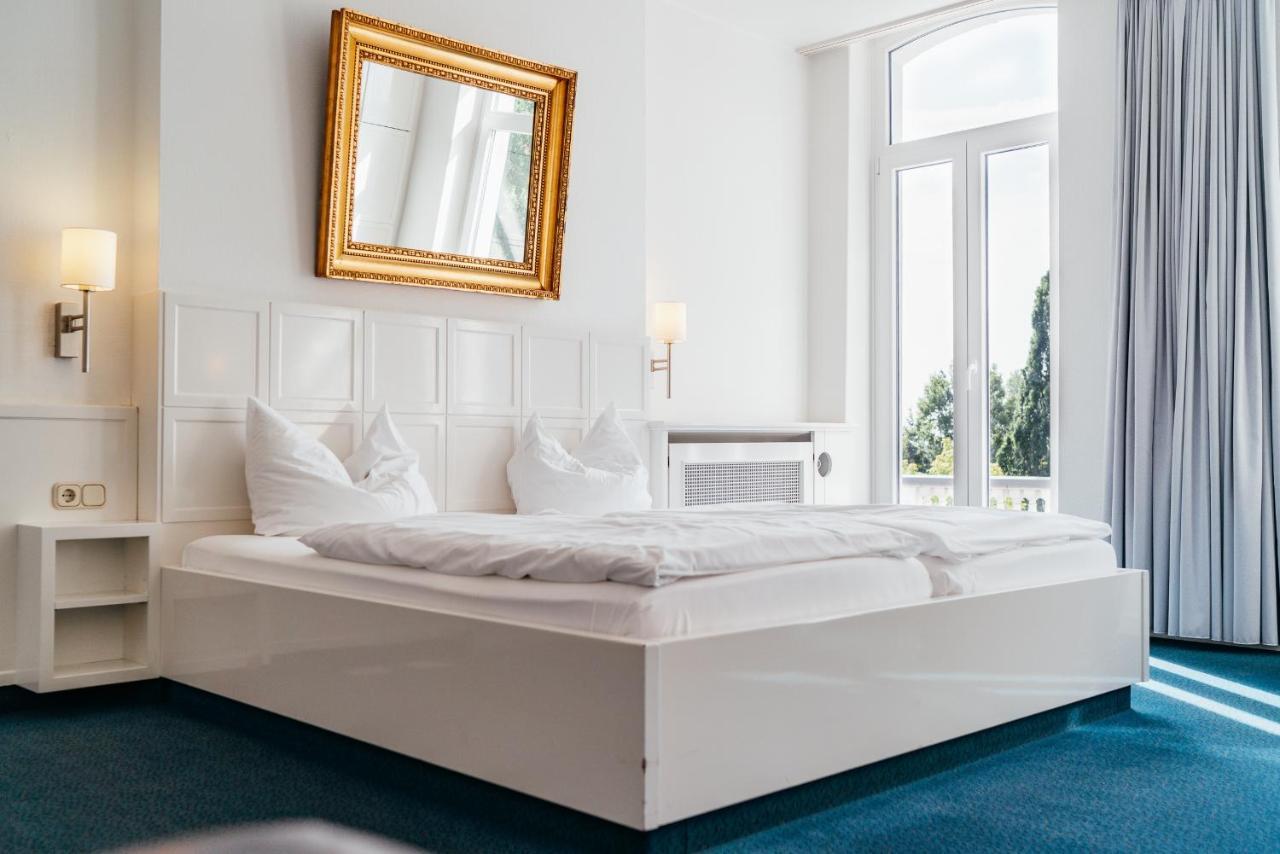 Hotel Benther Berg Ronnenberg エクステリア 写真
