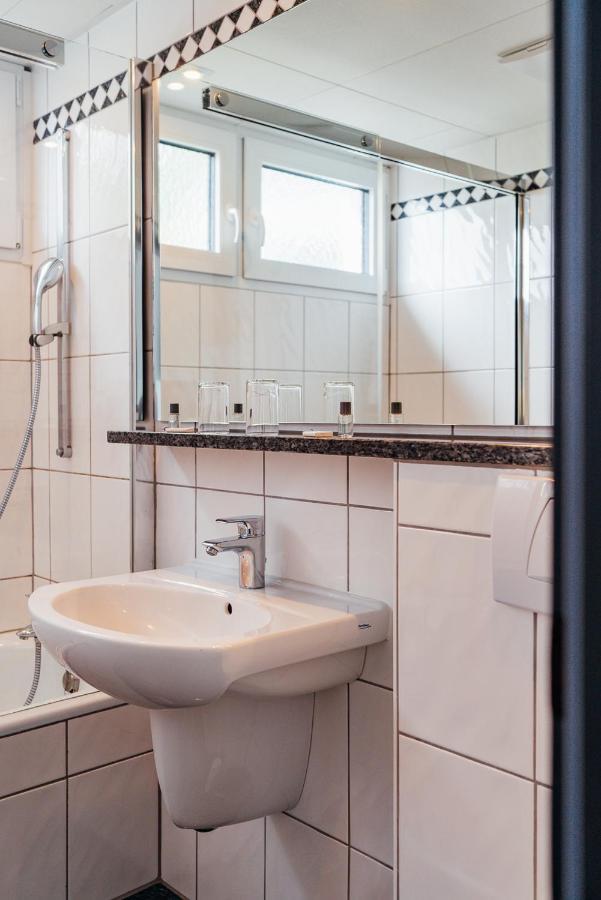 Hotel Benther Berg Ronnenberg エクステリア 写真